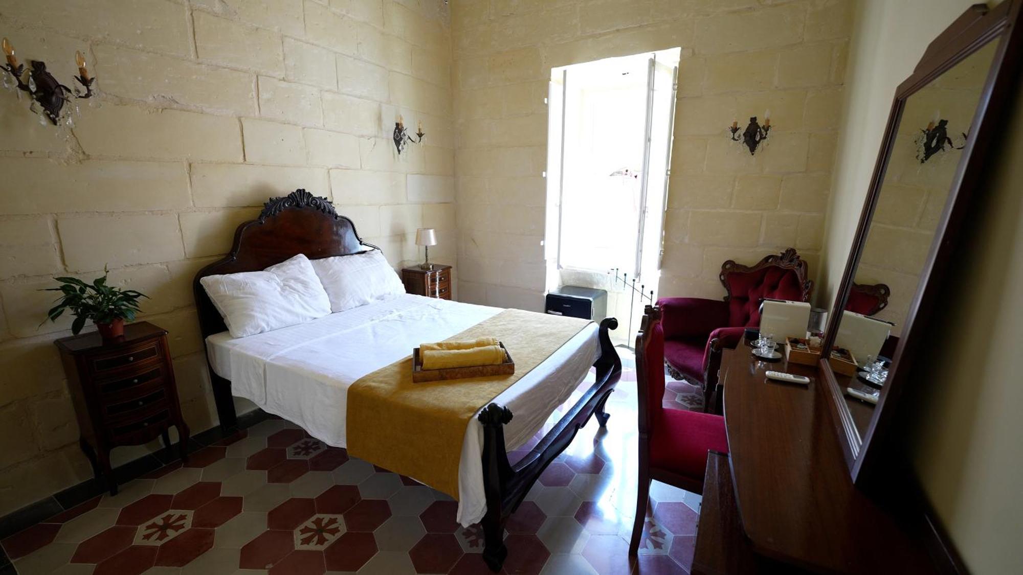 Tinja Bnb Sliema Exteriör bild